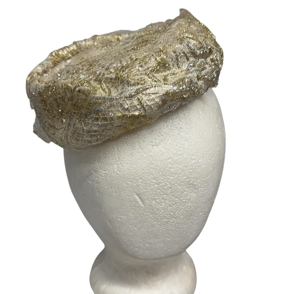 Vintage Hat Fascinator Womens One Size Gold Floral Jacquard Veil Formal Party